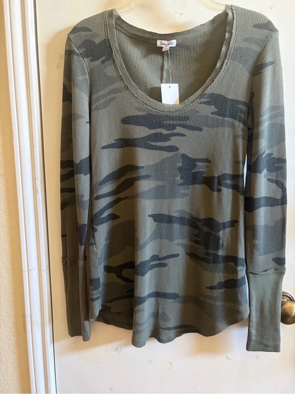 Splendid Sanctuary Olive Camo V-Neck Waffle Knit Pullover size S